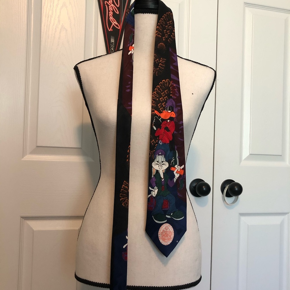 Looney Tunes University of Tennessee tie
